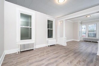 Building Photo - 166 6th Ave