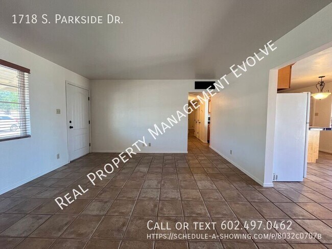 Building Photo - SHORT TERM LEASE - Cozy Tempe Home!