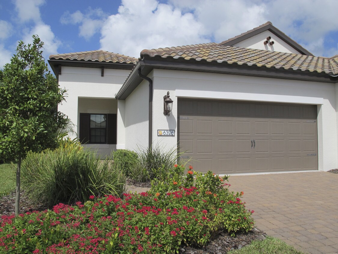 6326 Positano Court, Sarasota, FL 34243 House Rental in Sarasota, FL