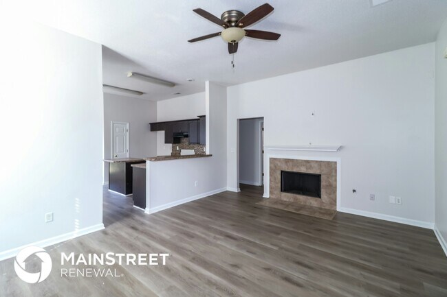 Foto del edificio - 7068 Kings Crown Dr