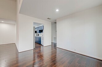 Building Photo - 1502 Prairie Grove Dr