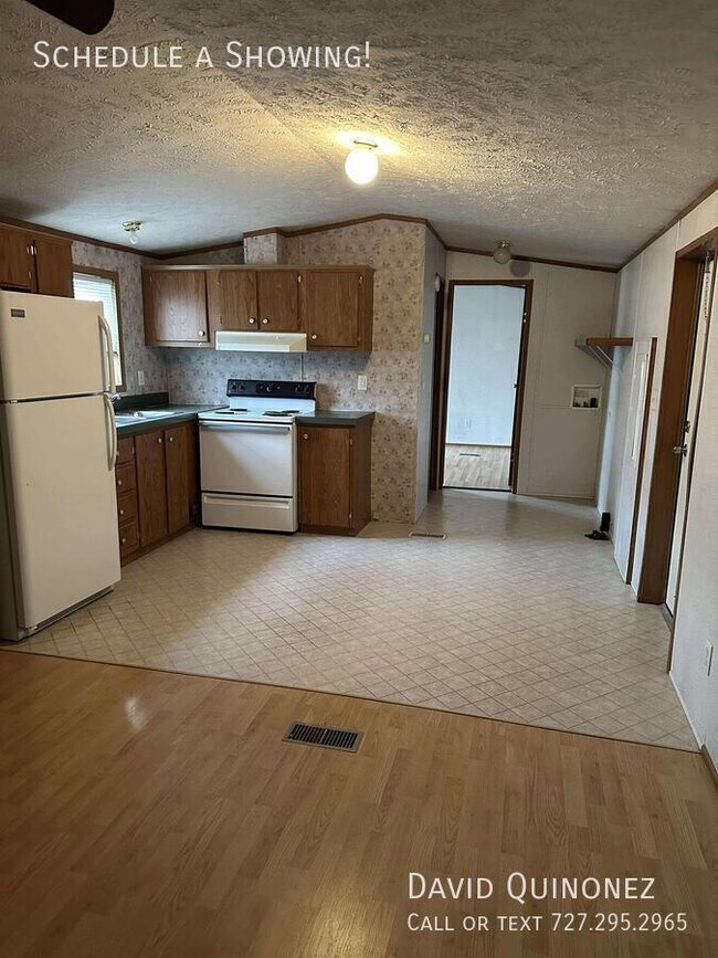 Foto del edificio - 200 Whittington Dr