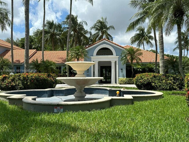 Foto del edificio - 3113 Clint Moore Rd