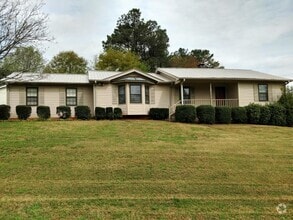 Building Photo - 4907 Bentwood Dr