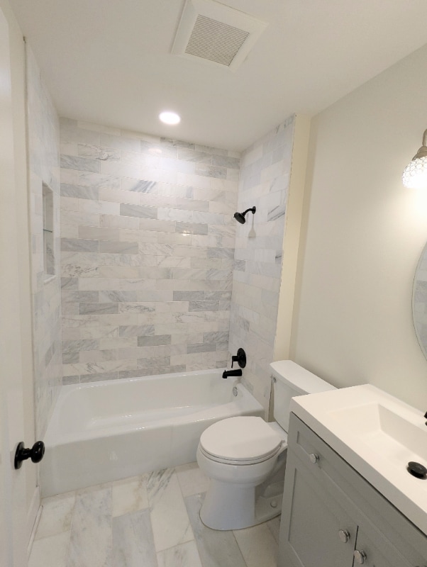 Foto del edificio - 4248 Regent Ave N