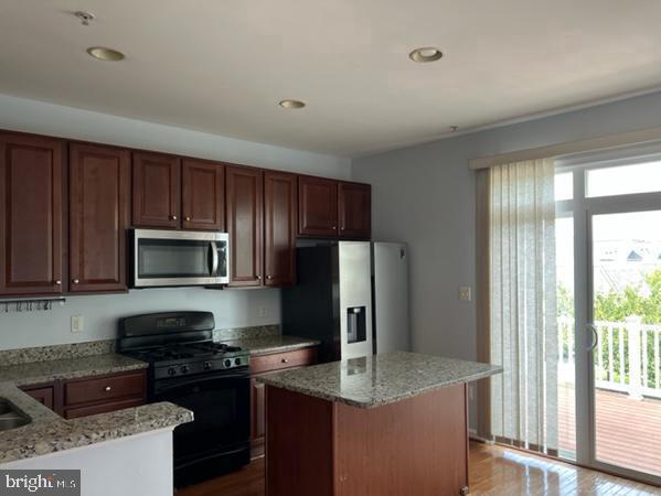Primary Photo - 11765 Skylark Rd