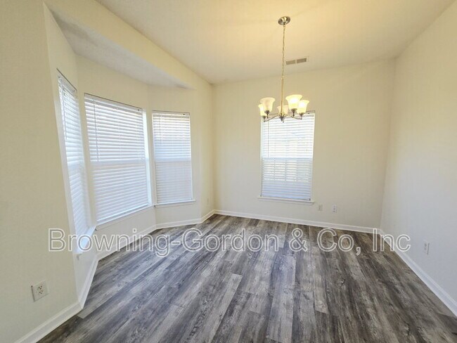 Foto del edificio - 1657 Comanche Run