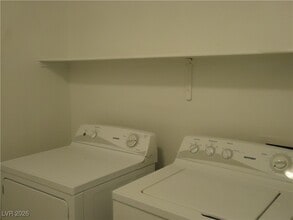 Building Photo - 9387 Rowland Heights Ct