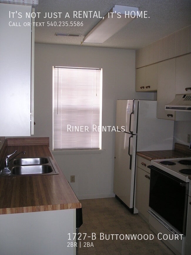 Photo - 1727-B Buttonwood Court- Townhome