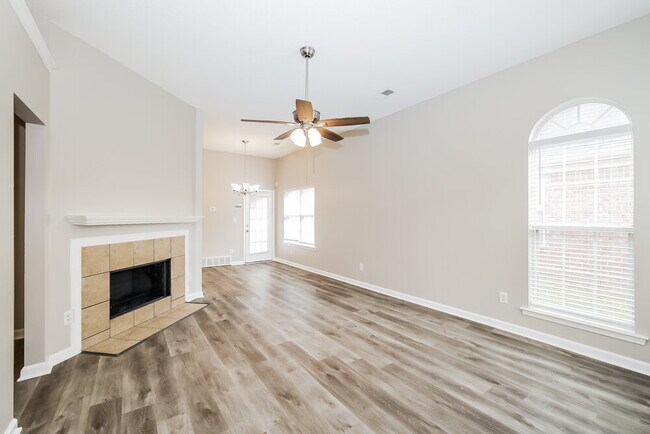 Building Photo - 7027 Millers Glen Way
