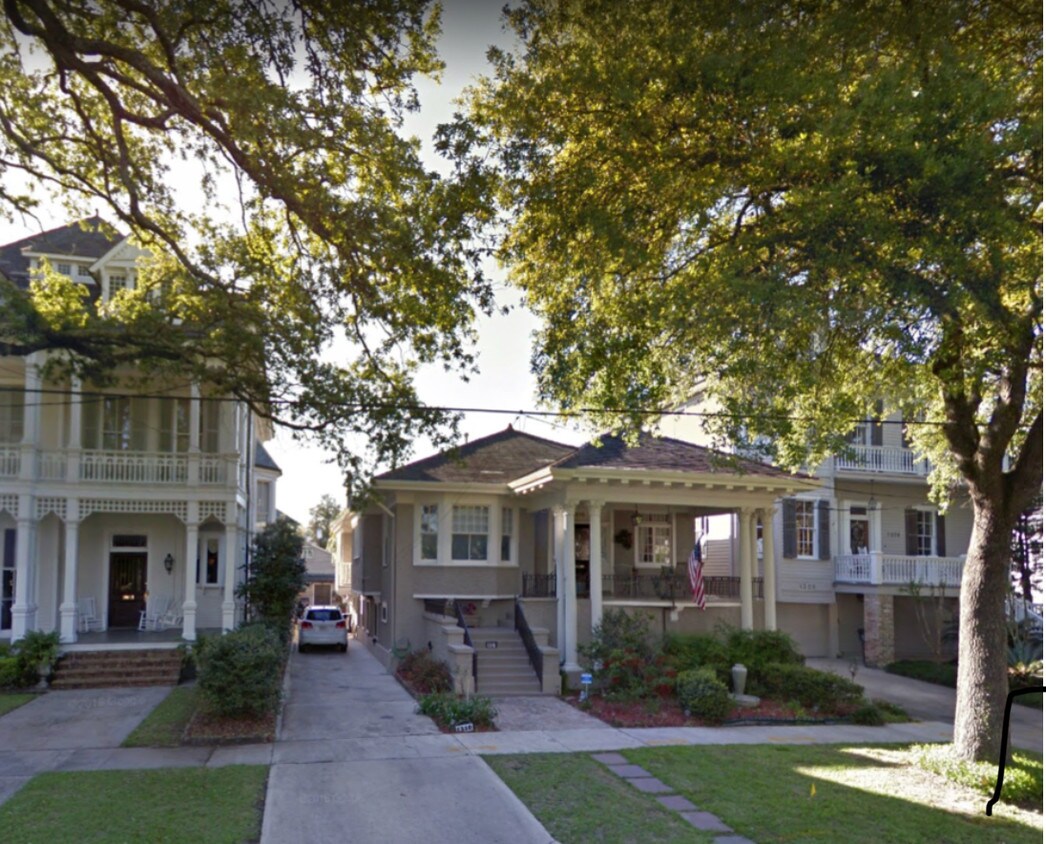 Primary Photo - 1316 Henry Clay Ave