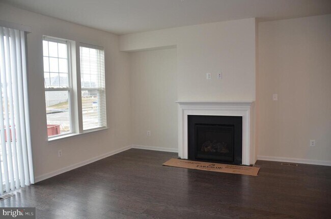 Foto del edificio - 5609 Tallyn Hunt Pl