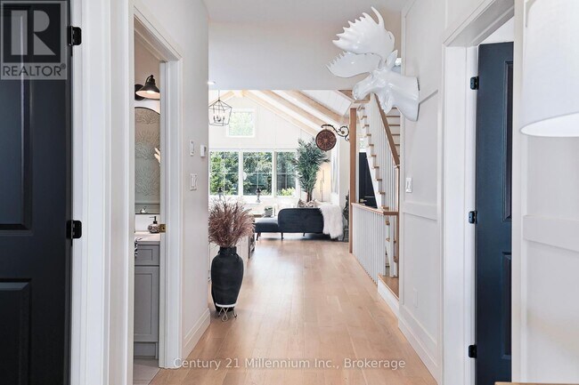 Building Photo - 103 White Oak Cres
