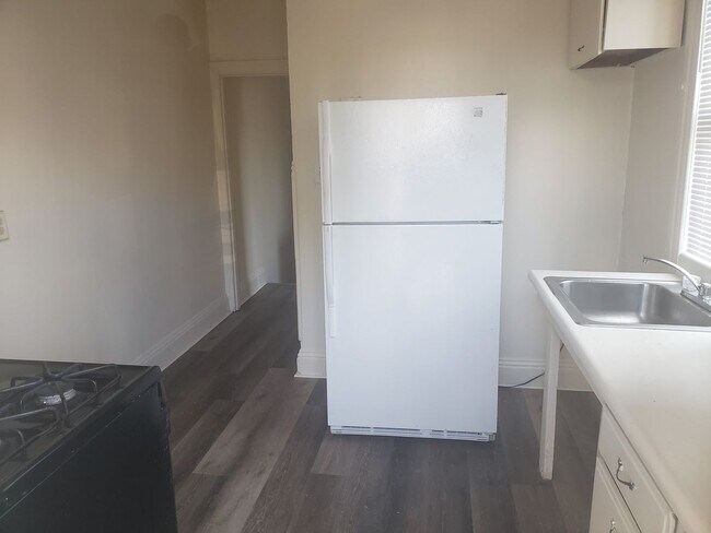 Foto del edificio - 643 Lincoln St