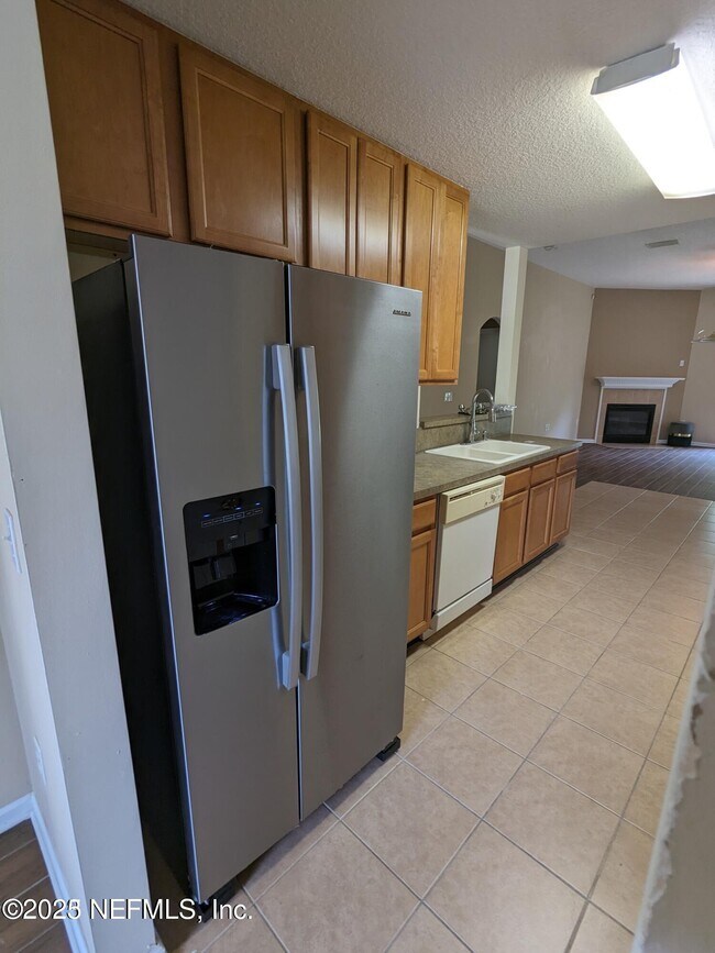 Foto del edificio - 7326 Hawks Point Ct
