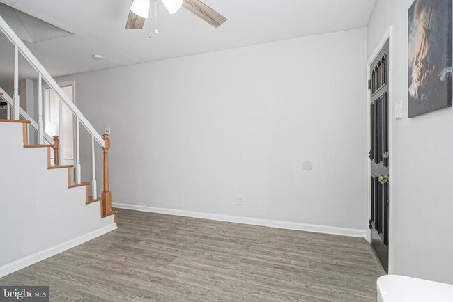 Building Photo - 2713 Kirkbride St