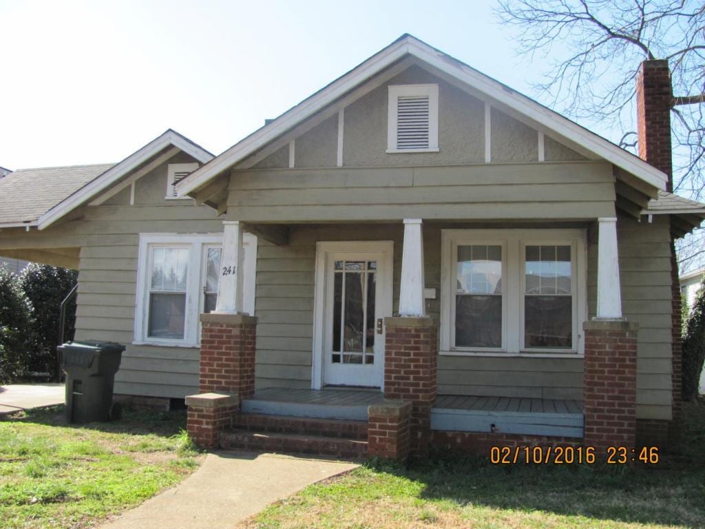 Foto principal - 241 Ebenezer Ave