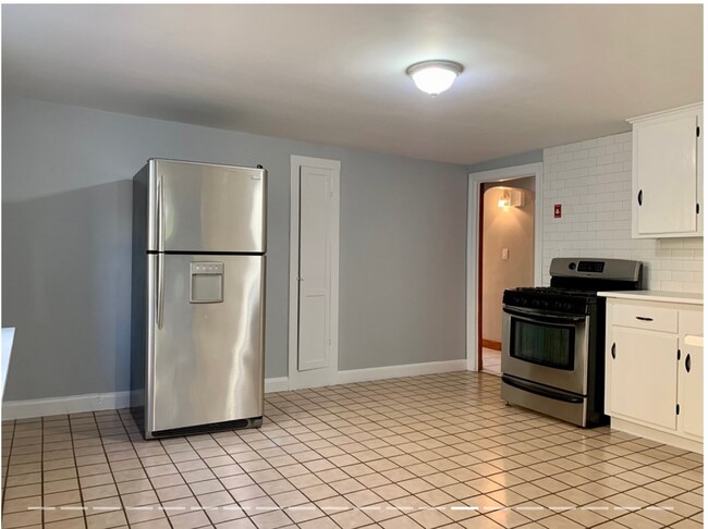 Building Photo - 35 Bryant St