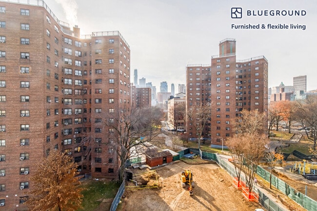 Building Photo - 218 Front St