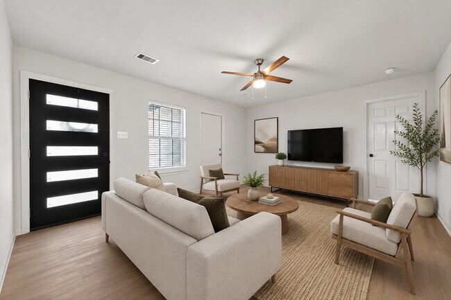 Building Photo - 16348 Ryan Guinn Way