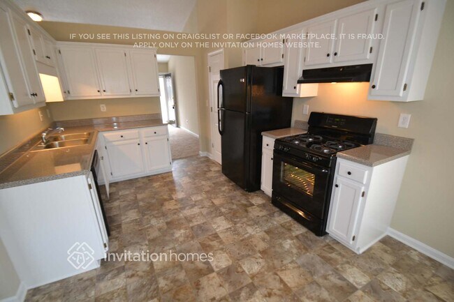 Building Photo - 4216 Sturbridge Dr