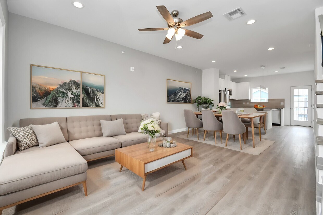 Foto principal - 5262 Ella Blvd