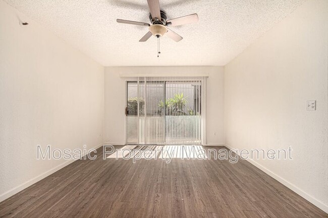 Building Photo - 4444 E Paradise Village Pkwy N