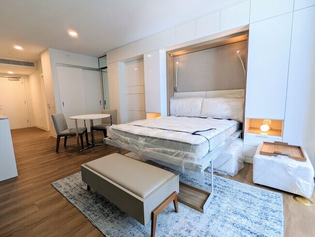 Foto del edificio - Fully Furnished Ocean View luxurious Studio with 1-Parking and storage at 'A'ali'i