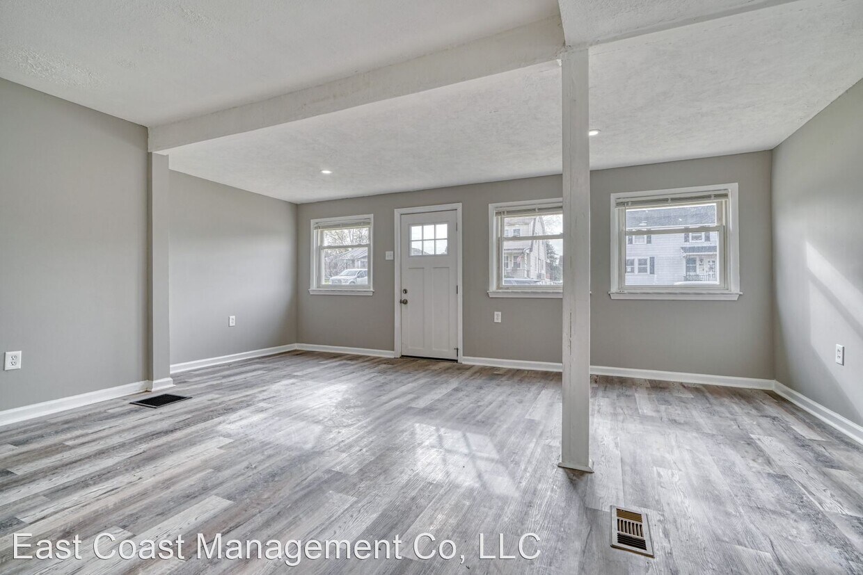 Foto principal - 2 br, 1 bath House - 4624 Mary Ave