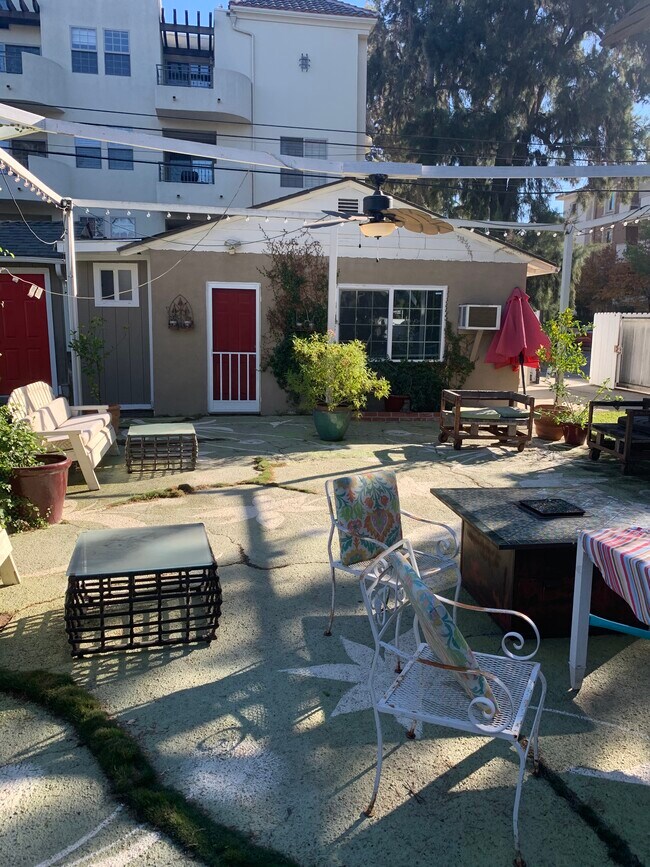 4600 Van Noord Ave Unit Guest House, Sherman Oaks, CA 91423 4600 Van