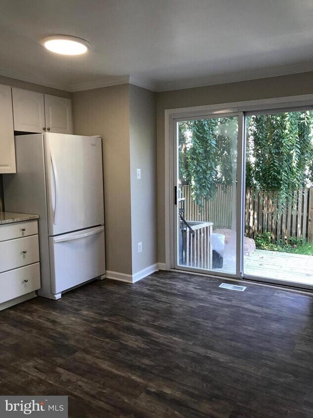 8010 Dayspring Ct, Springfield, VA 22153 Townhome Rentals in