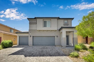 Building Photo - 4025 Water Fern Ave