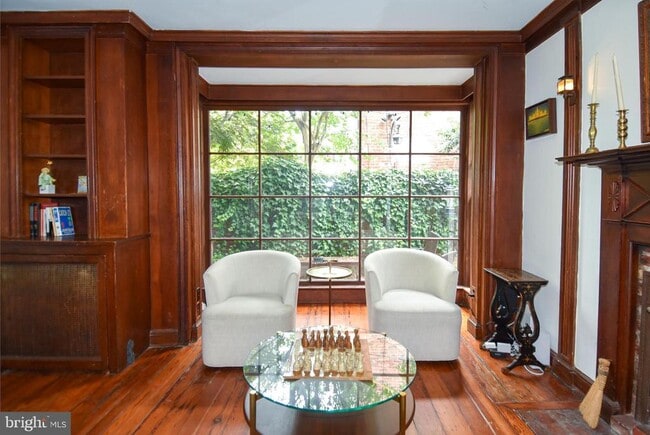 Building Photo - 1412 27th St NW