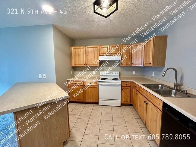 Foto del edificio - 321 9th Ave