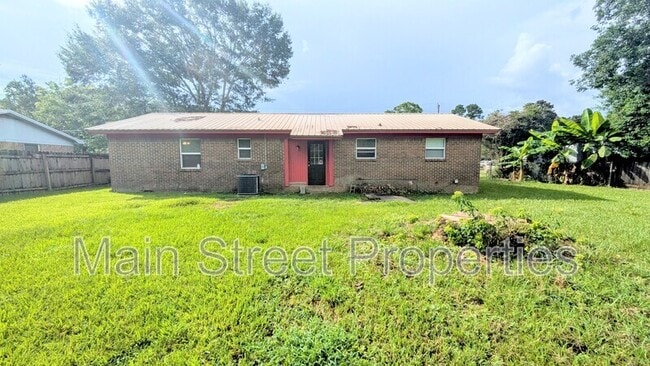 Building Photo - 1022 Woodbury Pl