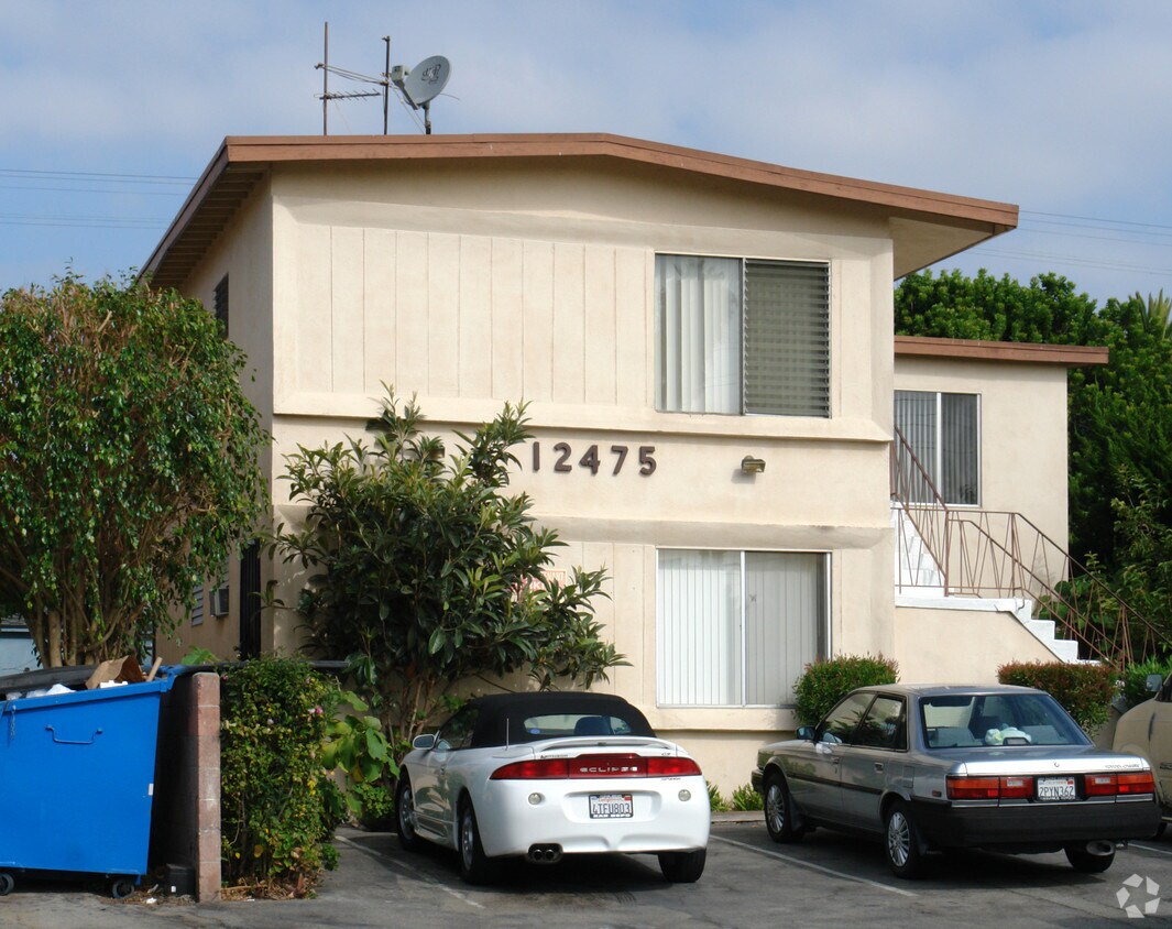 Foto del edificio - 12475 Culver Blvd