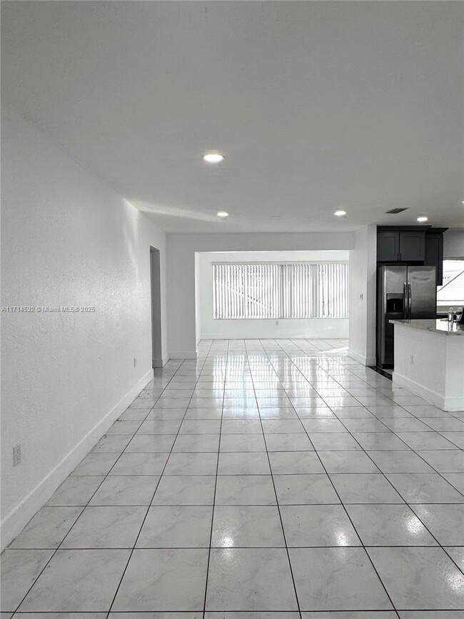 Foto del edificio - 9220 SW 54th St