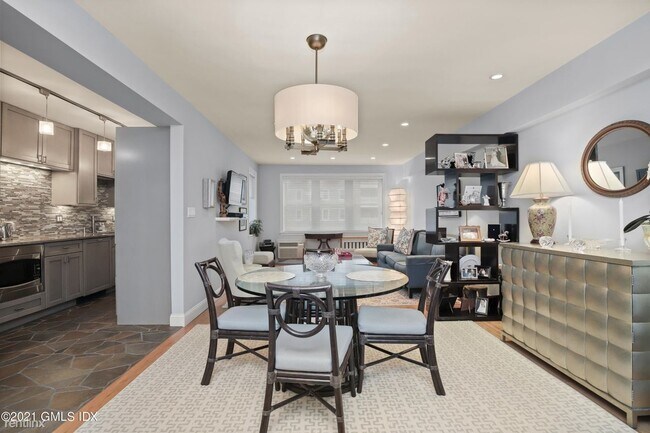 Foto del edificio - 2 br, 2 bath Condo - 50 Lafayette Pl