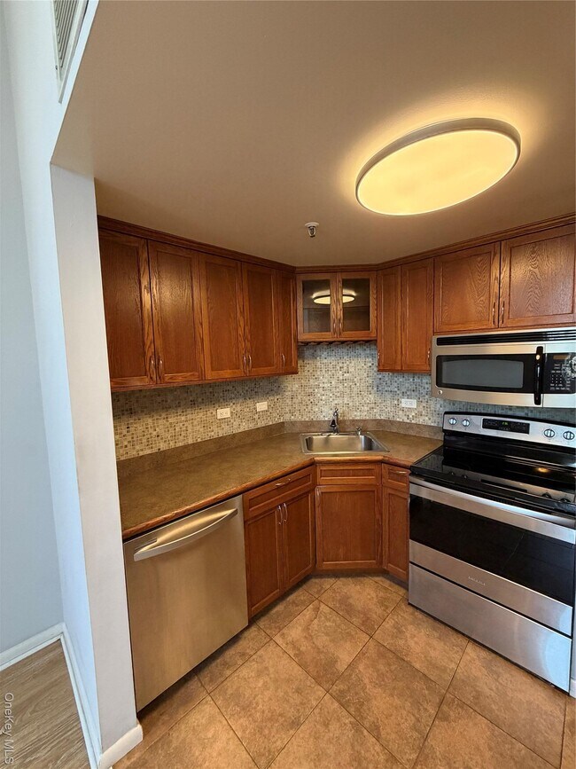 Foto del edificio - 55 McKinley Ave