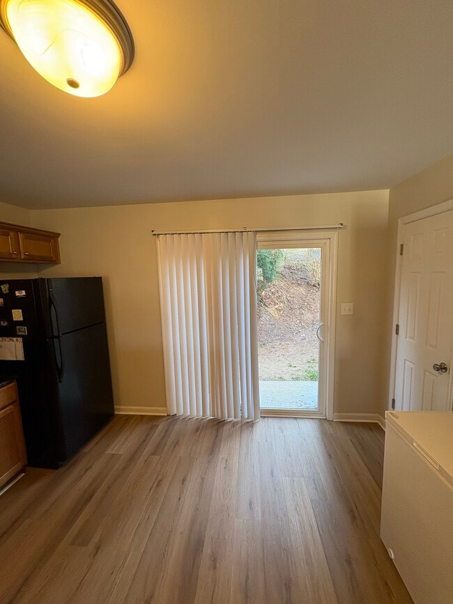 Photo - 1810 Broadway St Townhome