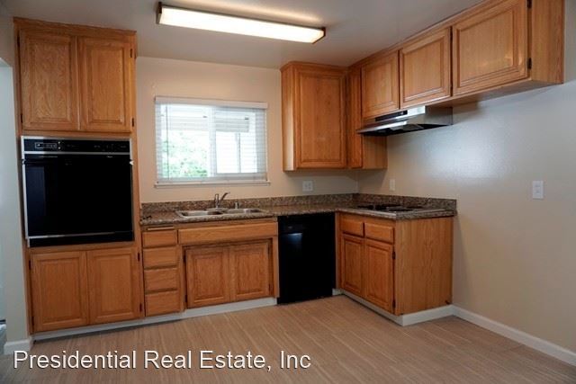 Building Photo - 4 br, 2 bath House - 425 Queens Ct
