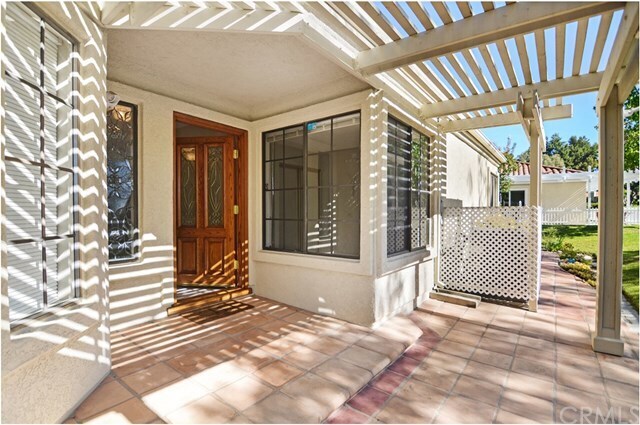 Building Photo - 28121 Alava