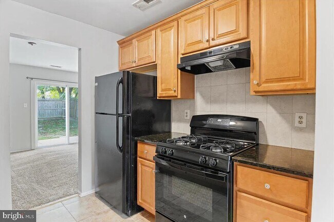 Building Photo - 3904 Elberta Ln
