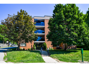 Building Photo - Cameron Court