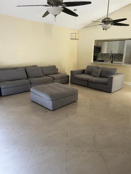 Foto del edificio - 5201 SW 31st Ave