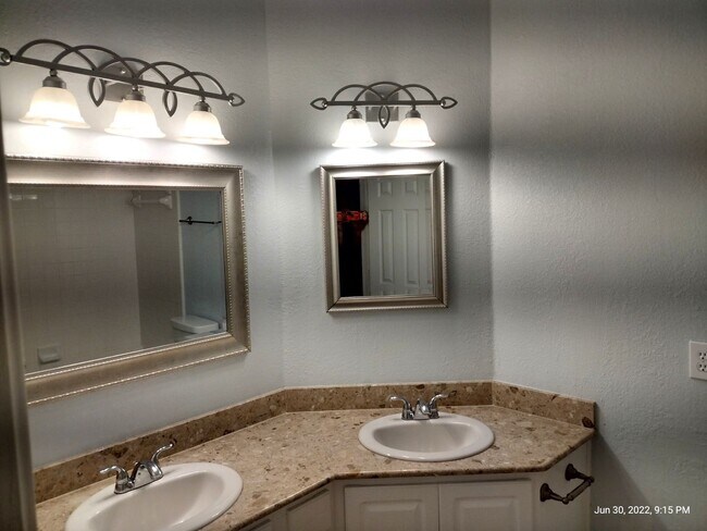 Building Photo - 8054 Mt Shasta Cir