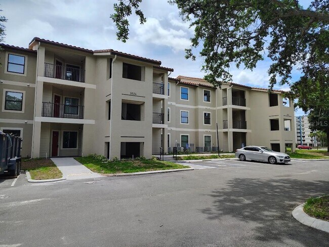 Foto del edificio - 3024 Parkway Blvd