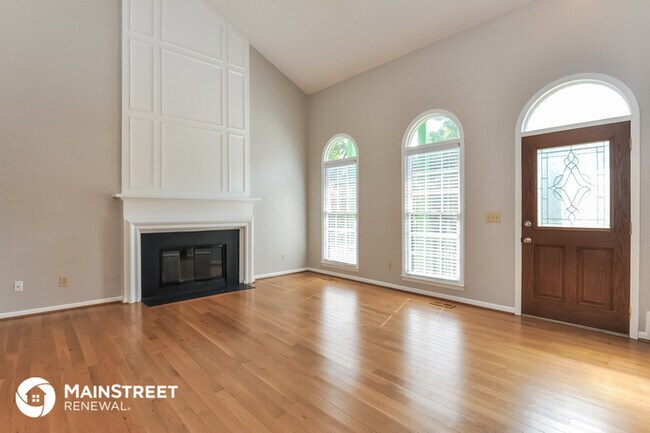 Building Photo - 702 Beddingfield Dr