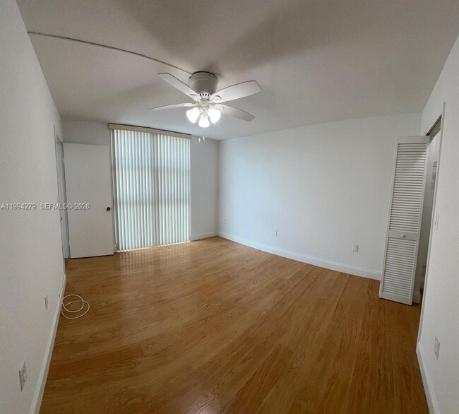 Building Photo - 11750 SW 18th St