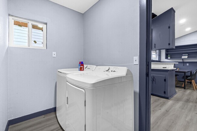 Foto del edificio - 11103 Greenwillow Dr